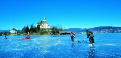 the promised picture of the frozen Wörthersee
